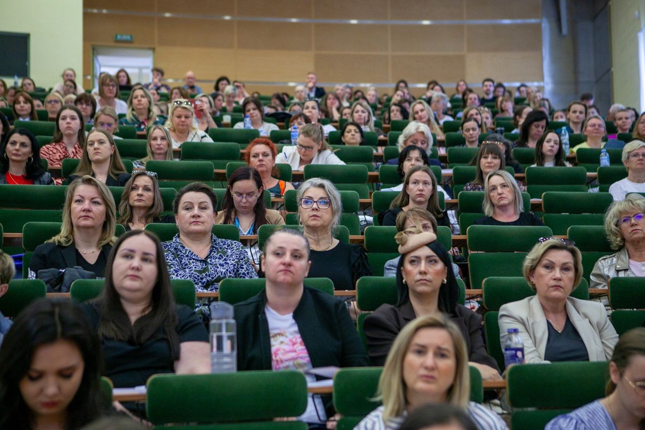 Dziecko a rozstanie rodziców. Rola szkoły i nauczycieli