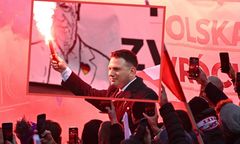 Będzie wniosek o ukaranie? Policja o zachowaniu Mentzena podczas Marszu Niepodległości