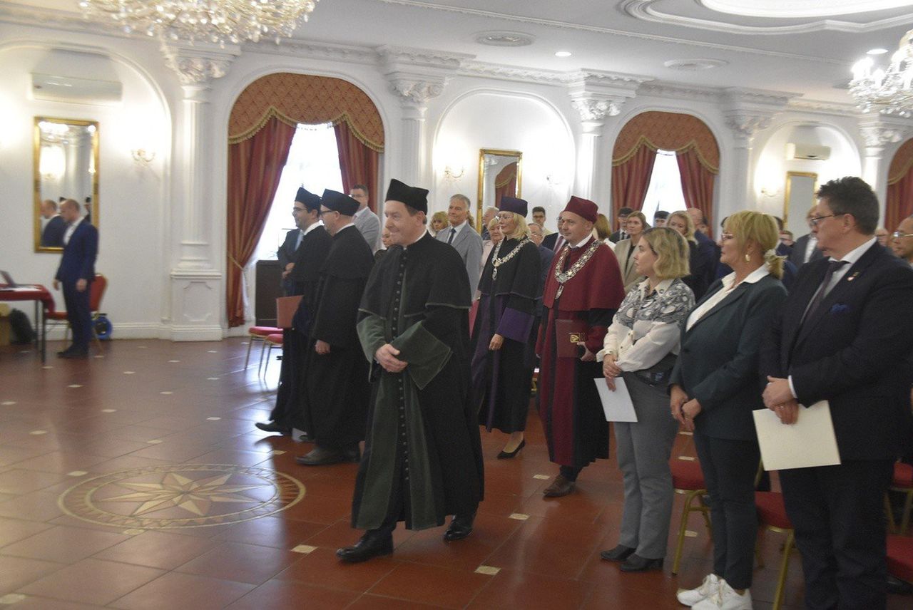 Wałbrzych: Filia Politechniki Wrocławskiej zainaugurowała rok akademicki