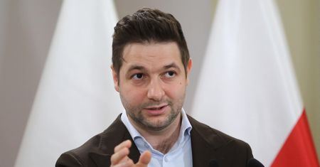 Do Jakiego odezwał się ksiądz. "Niech pan sobie daruje"