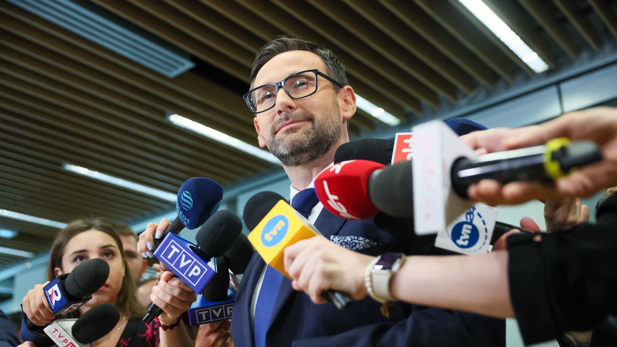 Daniel Obajtek, były prezes Orlenu, przed przesłuchaniem skorzystał z prawa do swobodnej wypowiedzi