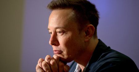 Rosjanie straszą deorbitacją ISS. Elon Musk z tego kpi