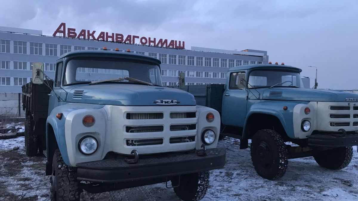 Samochody są w doskonałym stanie