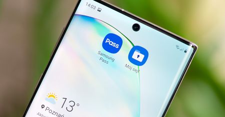 Zdjęcia, aplikacje bankowe, dane logowania - czy są bezpieczne na twoim smartfonie?