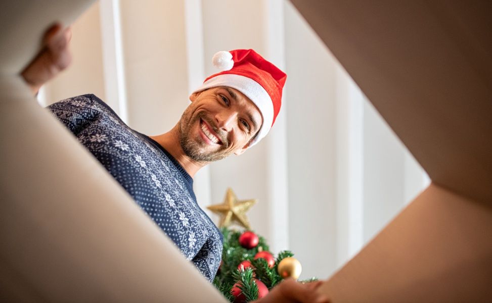 Co mężczyźni naprawdę chcą znaleźć pod choinką? Przegląd trendów i inspiracji! Podpowiada Recman
