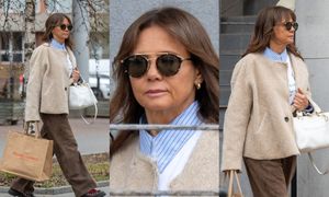 Obwieszona metkami Kinga Rusin przemierza warszawskie ulice ze smętną miną (ZDJĘCIA)