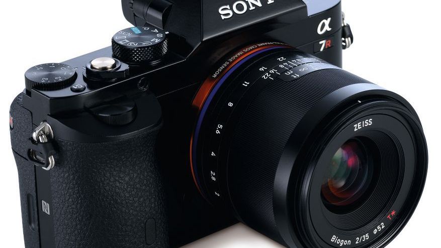 Zeiss Loxia - obiektywy do pełnej klatki w bezlusterkowcach Sony 1