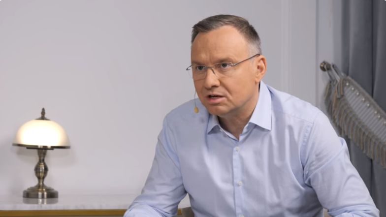 Krzysztof Stanowski tłumaczy się ze stroju wybranego na wywiad z prezydentem