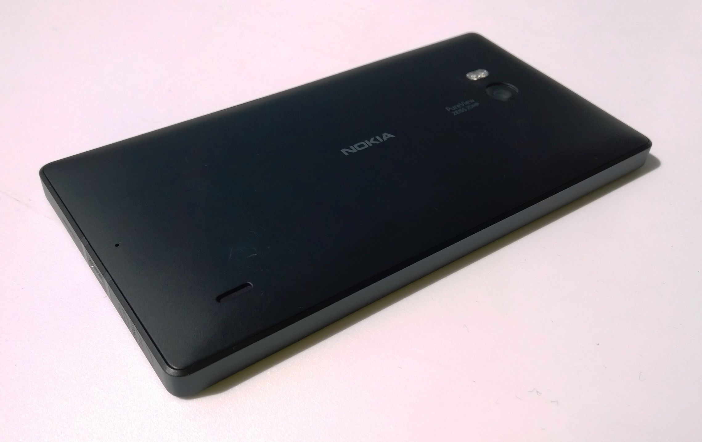 Nokia Lumia 930 jest po prostu piękna [pierwsze wrażenia] 4