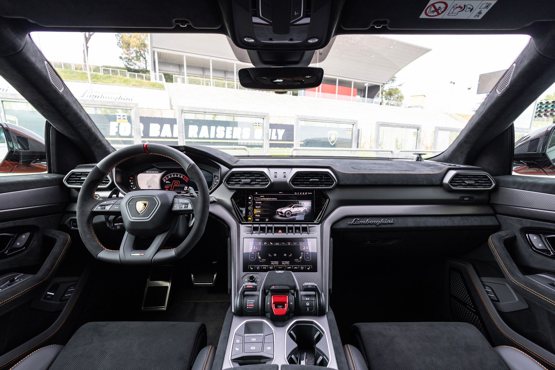 Lamborghini Urus Performante (2023)