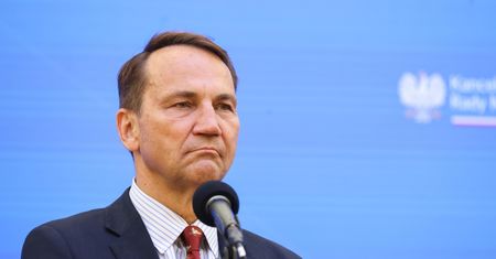 Rosyjskie drony nad Polską. Sikorski komentuje