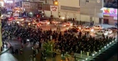 Trump o protestach w Iranie. "USA są gotowe pomóc"