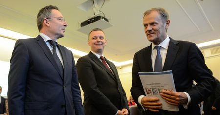 Tusk przepisał majątek na żonę. Polityk PO komentuje doniesienia WP: to jego prywatna sprawa