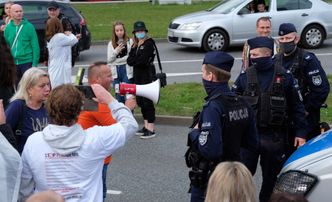 Nowe dane policji. Posypały się mandaty za brak maseczek na manifestacjach