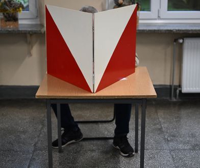 PKW o incydencie podczas wyborów. "Użyto gazu"