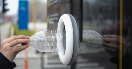 Tak wyłudzają pieniądze z systemu kaucyjnego. "To przestępstwo"