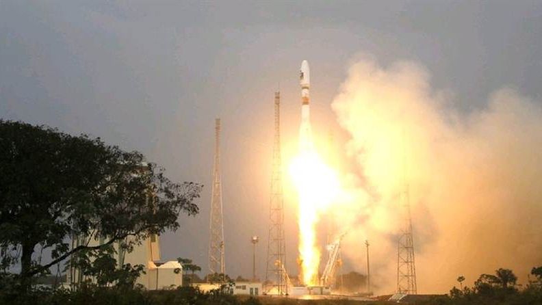 Lata i ... –  załogowe maszyny powietrzne roku 2011 [wideo] 1