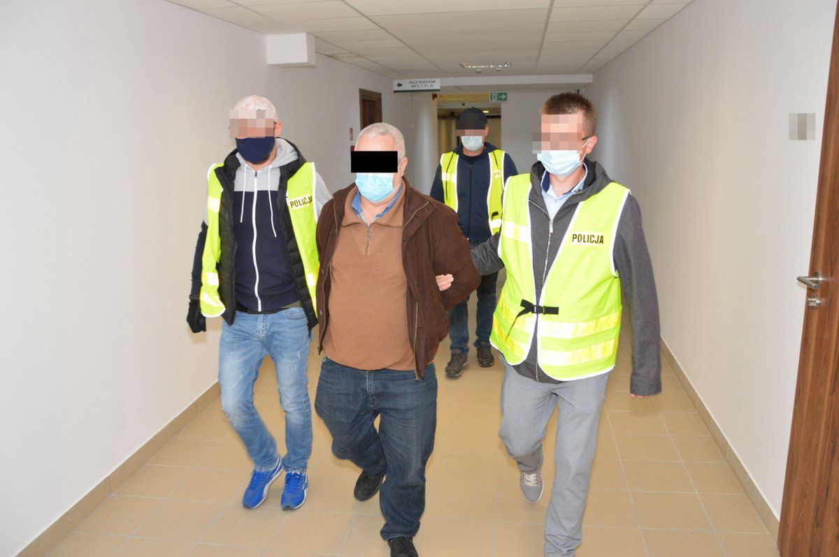 Archiwum X. Odkryta zbrodnia sprzed lat. Zgwałcił kobietę, gdy umierała