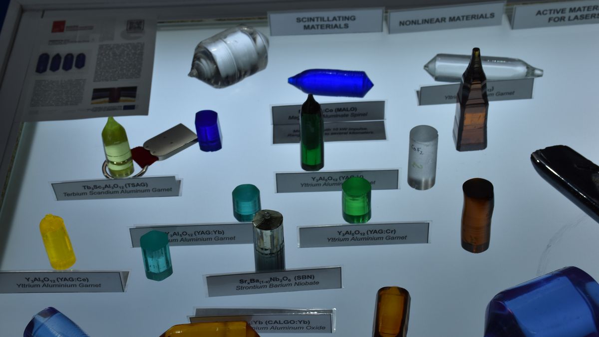 Kryształy prezentowane na targach MSPO 2025 w Kielcach