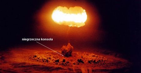 Niegrzeczne gry i konsole kończą w mikserze!