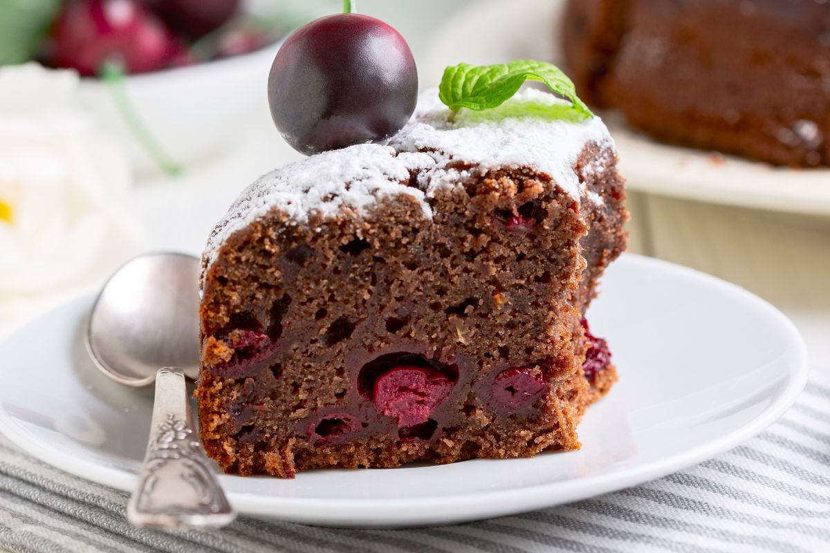 Chocolate cake with cherries - Delicacies