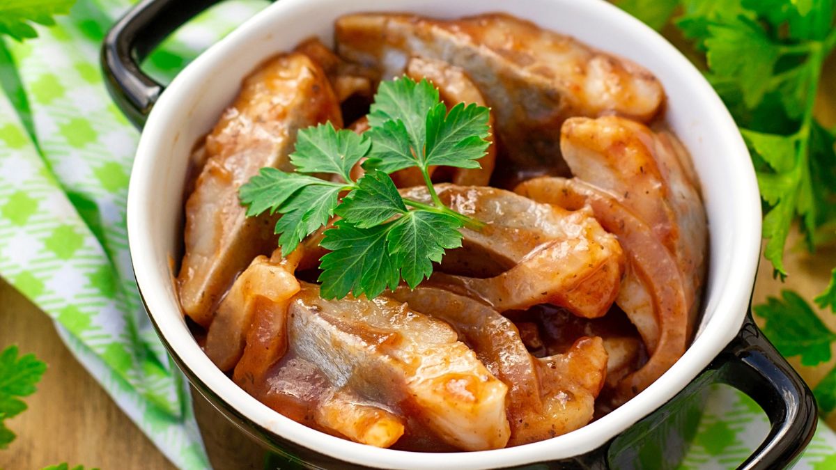 Śledzie proboszcza — szybki sposób na wykorzystanie śledzi