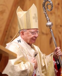 Nie chcą, by abp Jędraszewski przyznawał medale. Zbierają podpisy