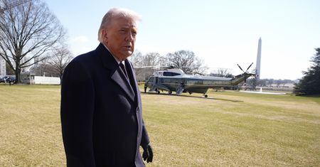 "Zbyt chętnie wykorzystuje siłę". Amerykanie ocenili działania Trumpa
