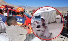 Trzęsła się ziemia, one trzymały noworodki. Nagranie z chińskiego ośrodka