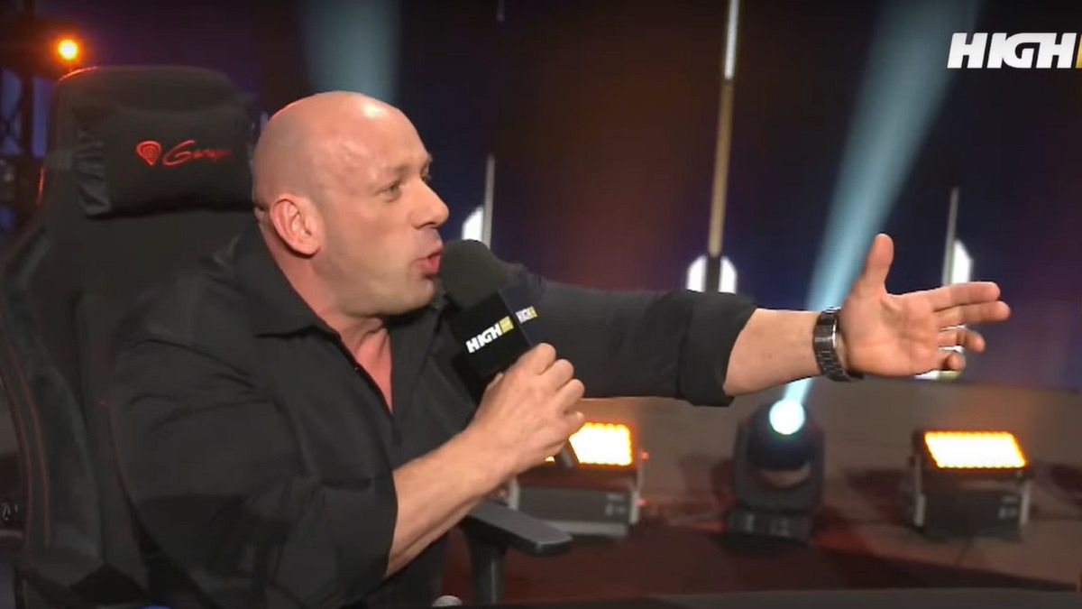 Robert Burneika wyjaśnia Pawła Tyburskiego