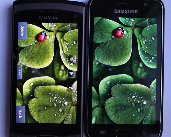 Samsung Wave, Wave II, Galaxy S i Nokia N8: porównanie wyświetlaczy