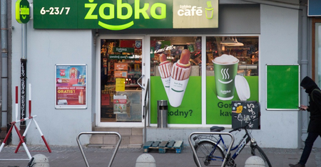 Żabka wycofuje popularny produkt. "Może być niebezpieczny dla zdrowia"