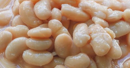 Wielu pomija ten krok. Przez to fasolka jest niesmaczna i długo "siedzi na żołądku"