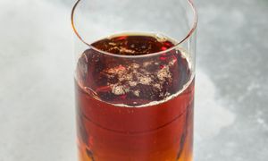 Wykańcza serce, wątrobę i nerki. Szkodzi już jedna szklanka