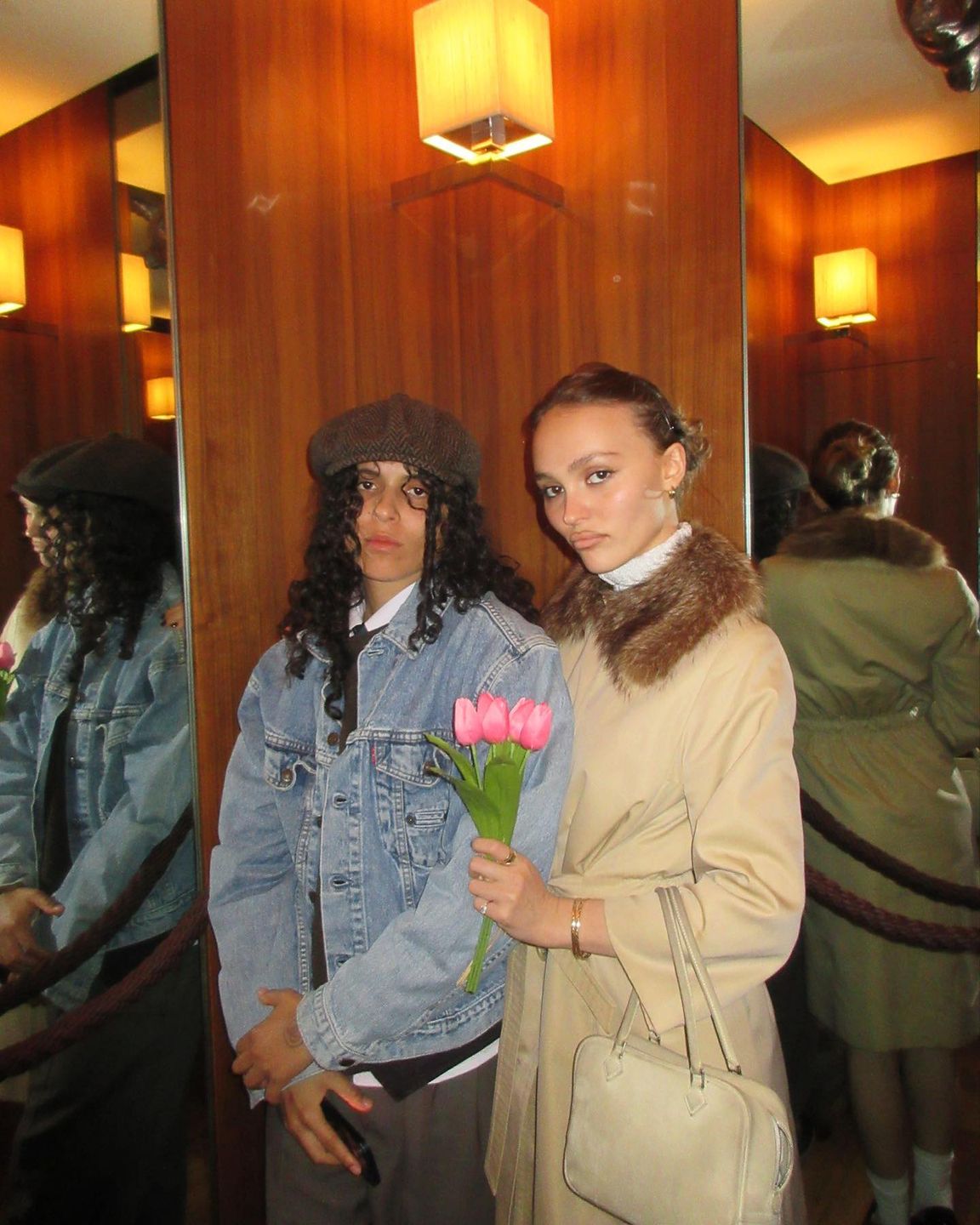 Lily-Rose Depp z dziewczyną