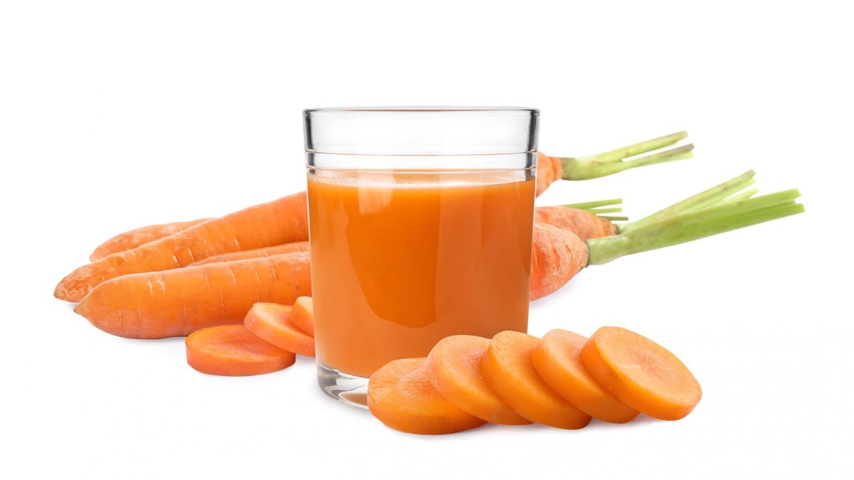 Beta-karoten, czyli prowitamina A, to związek należący do karotenoidów występujący w roślinach o żółtym i pomarańczowym zabarwieniu.