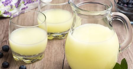 Wielu myśli, że to odpad. Górale zlewają do szklanek i piją na orzeźwienie