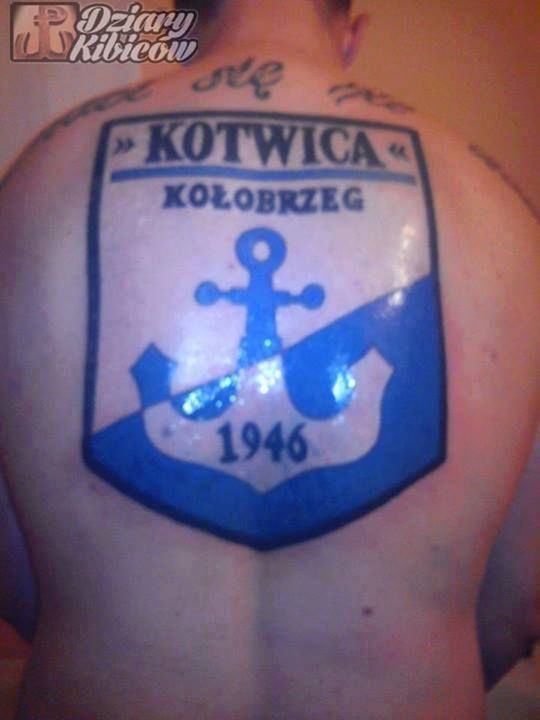 Wytatuowane świnie, dresy, drwale i fajne laski. Takimi dziarami jarają się internauci 18