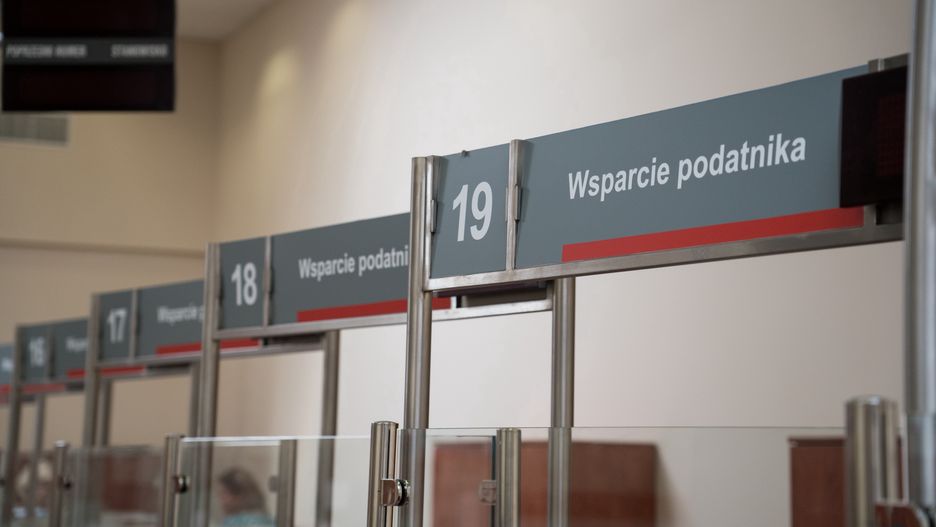 14 sierpnia część urzędów będzie zamknięta. Pracownicy odbierają wolne za święto, które przypada w sobotę.