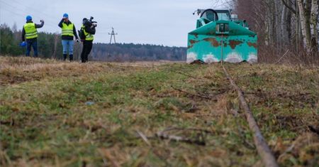 PGE zafundowało sobie robota do orania ziemi kablami energetycznymi. Po co to komu?