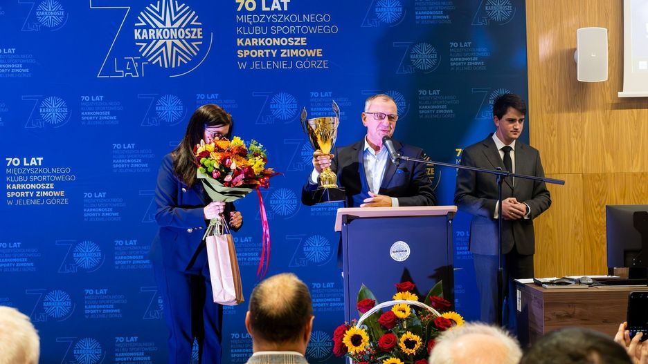 70 lat MKS Karkonosze Sporty Zimowe Jelenia Góra w centrum KPN w Sobieszowie