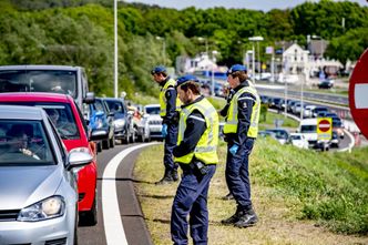 Frontex: Koronawirus powstrzymał nielegalną migrację