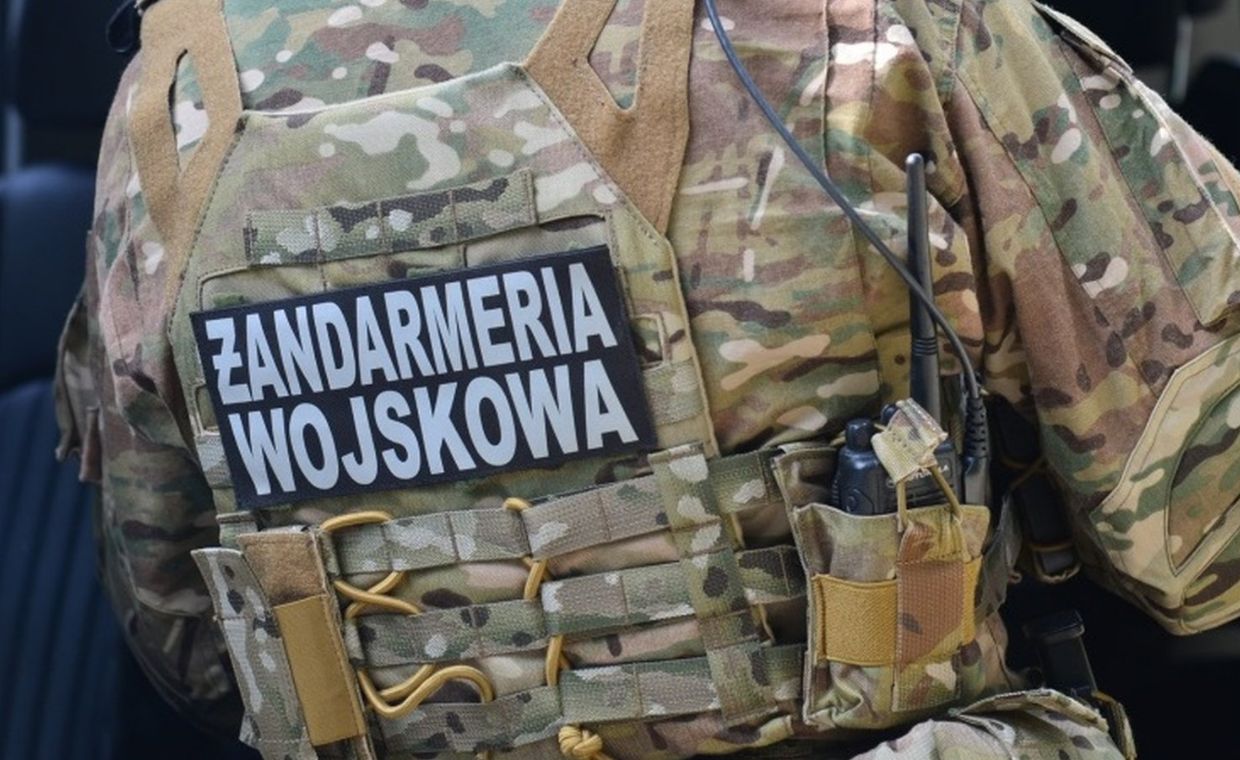 Zdjęcie do aktualności: Błyskawiczna obława Żandarmerii. Wpadli sprawcy fałszywego alarmu