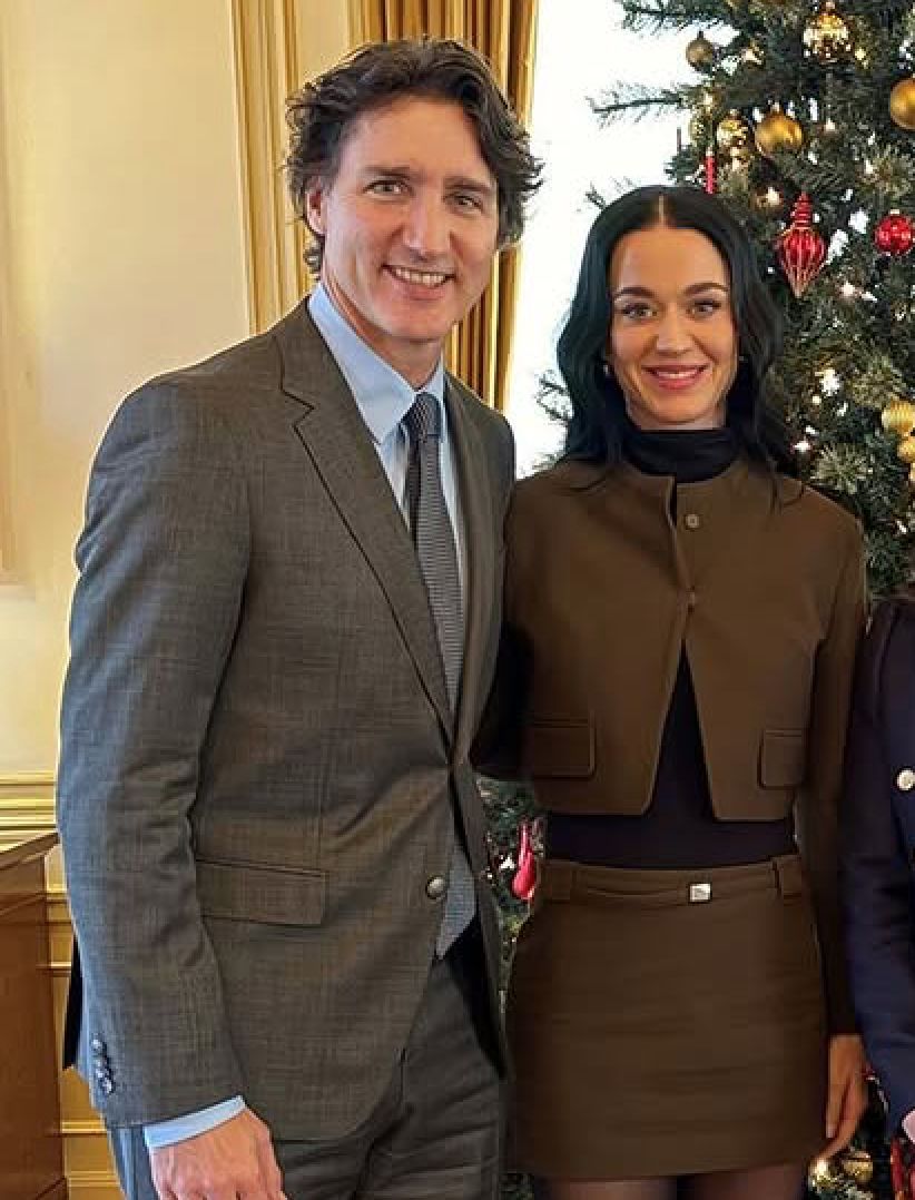 Justin Trudeau i Katy Perry z byłym premierem Japonii 
