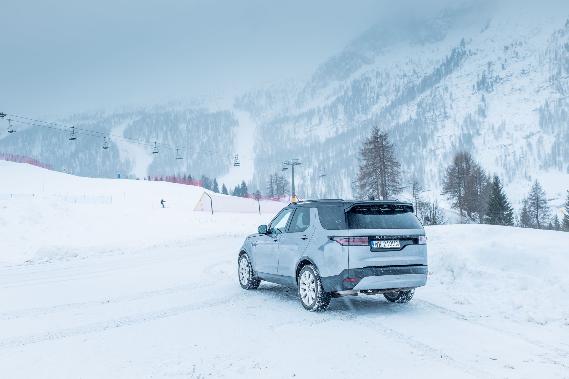 Land Rover Discovery Dynamic HSE D350 (2026)