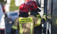 Tragiczny pożar na Mazowszu. Pod gruzami może być starsza osoba