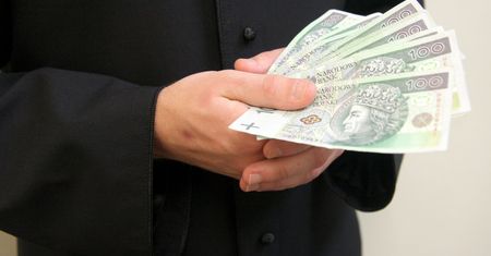 Na co idą pieniądze z kolędy? Ksiądz mówi wprost