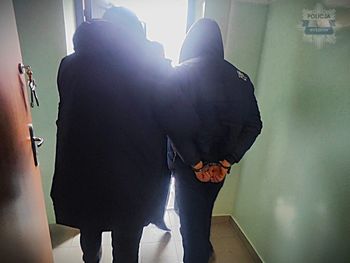 Zatrzymanie na S8. Ponad dwa promile, zakaz prowadzenia i próba łapówki