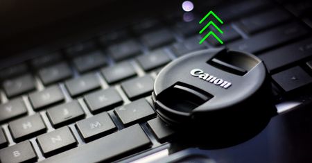 Canon ma prawie połowę udziałów na rynku aparatów. Sony daleko w tyle
