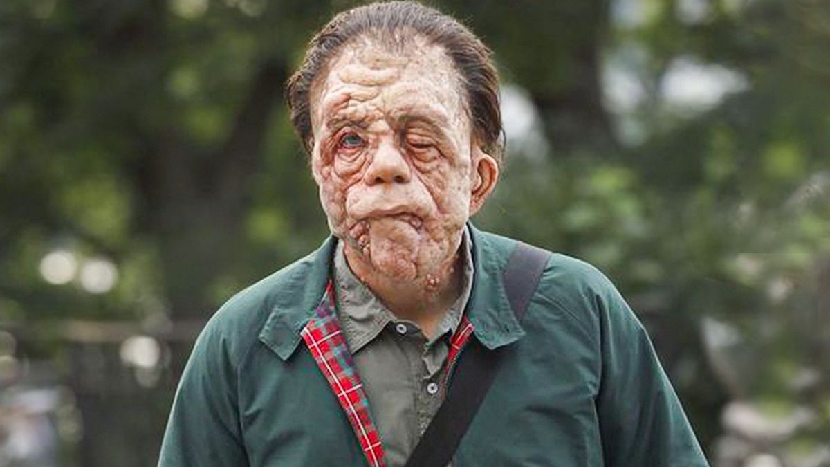 Sebastian Stan w filmie  "A Different Man" 